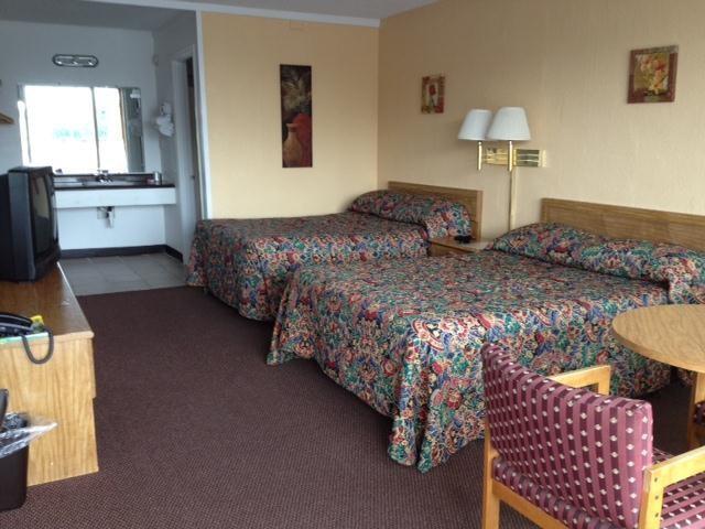 Red Carpet Inn Battleboro Chambre photo