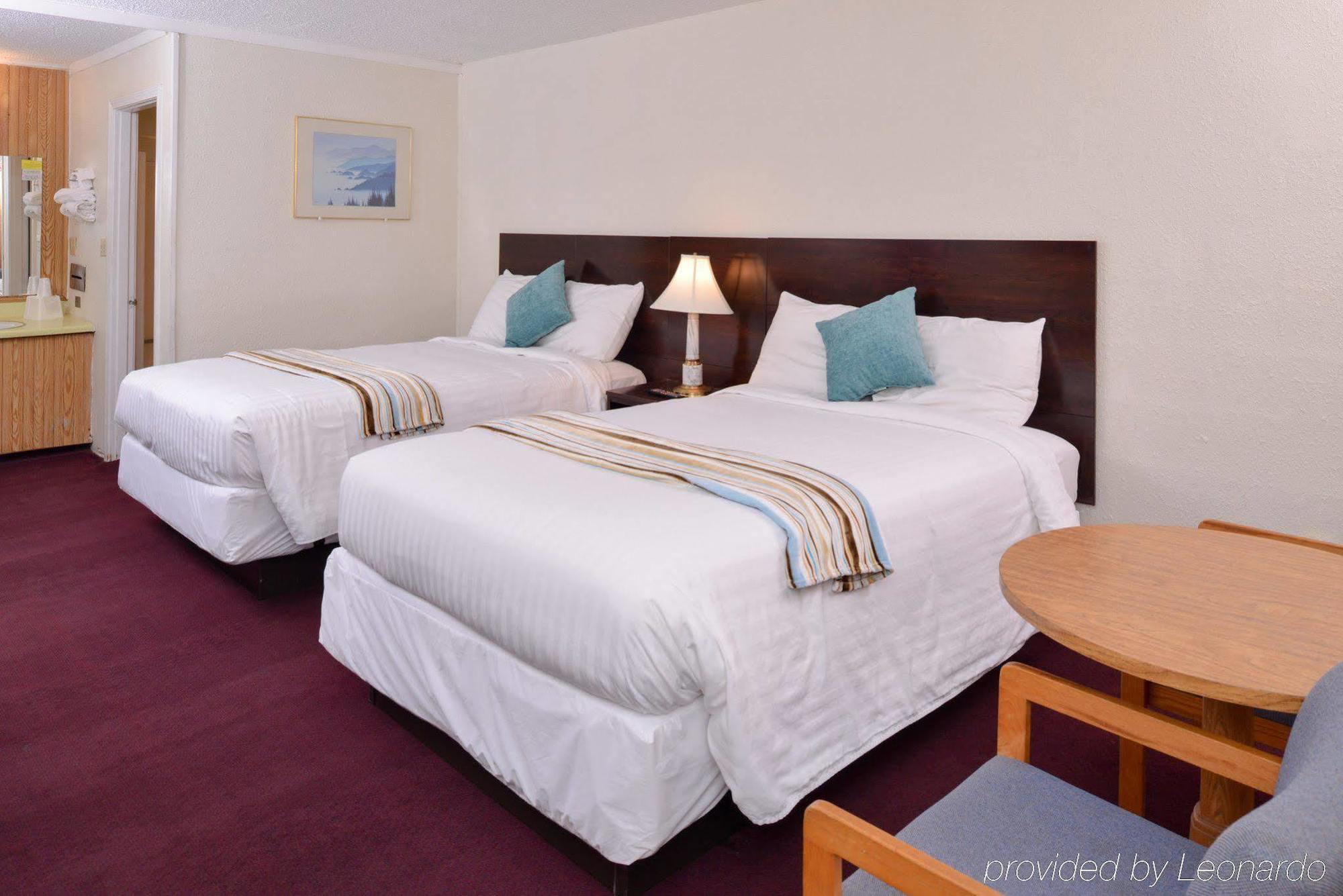 Red Carpet Inn Battleboro Extérieur photo