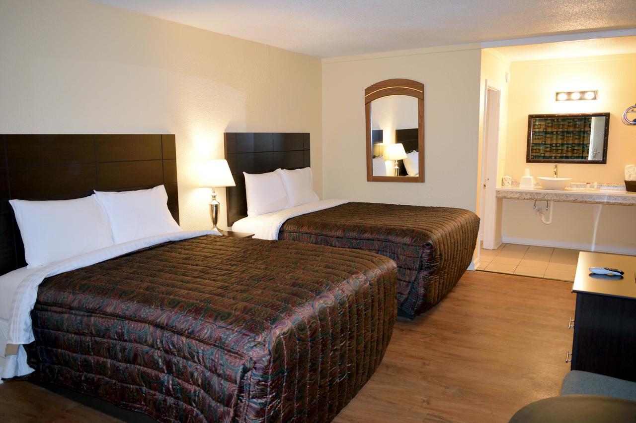 Red Carpet Inn Battleboro Extérieur photo