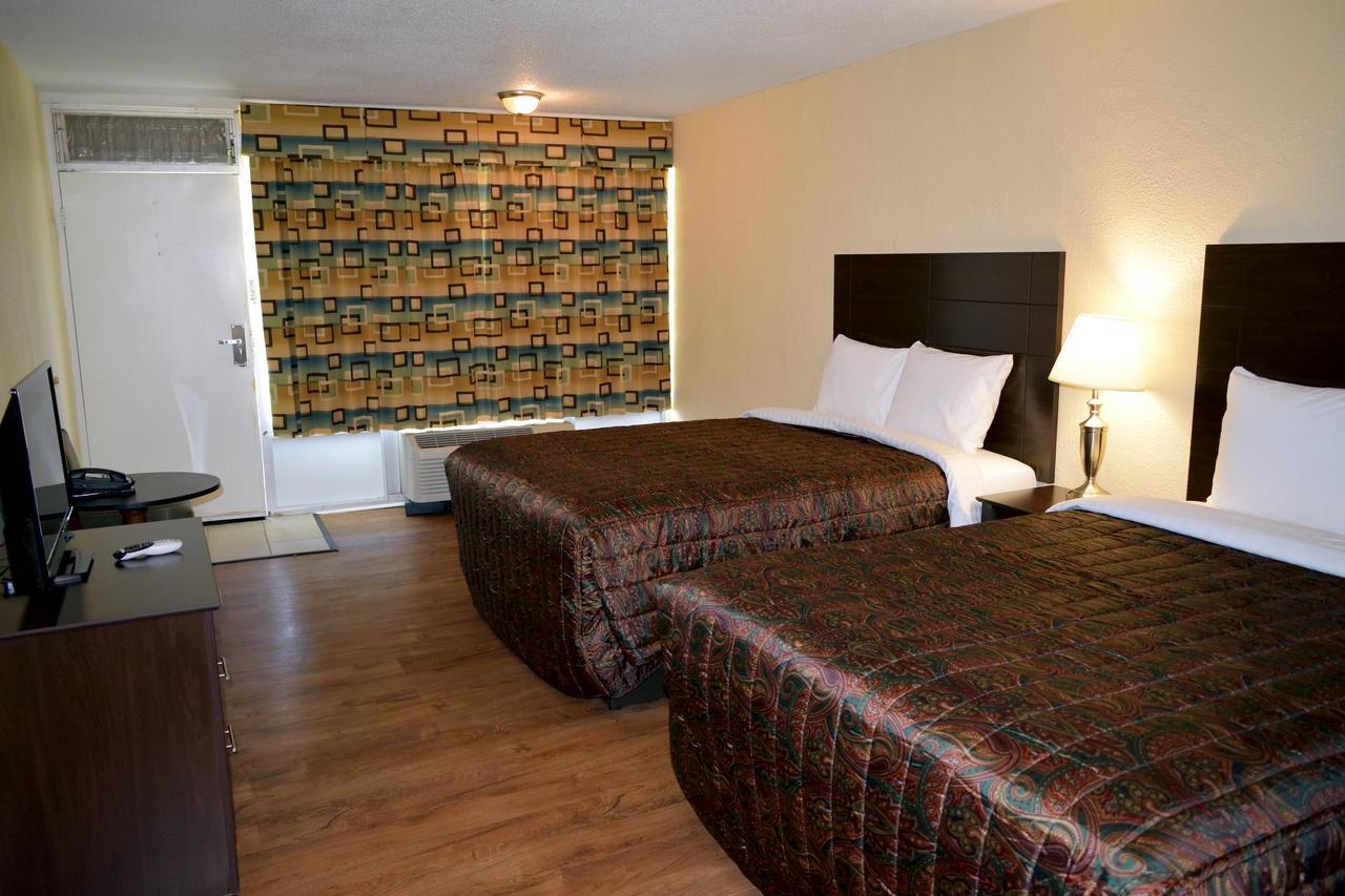 Red Carpet Inn Battleboro Extérieur photo